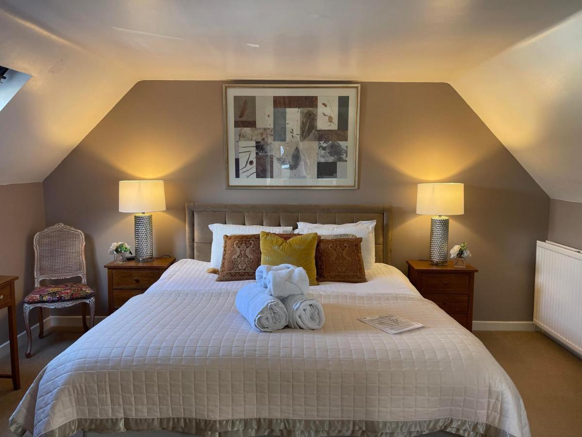 Отель Broadlands (Adults Only) Буртон-он-те-Уотер Экстерьер фото